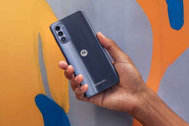 Motorola Moto G52 in Hindi